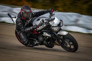 Image post by @wolfridesbikesWRB on Facebook
