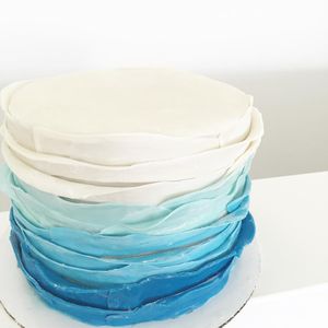 Image post by @theblondewhobakes on Instagram
