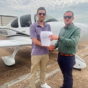 Image post by @statureaviation on Instagram