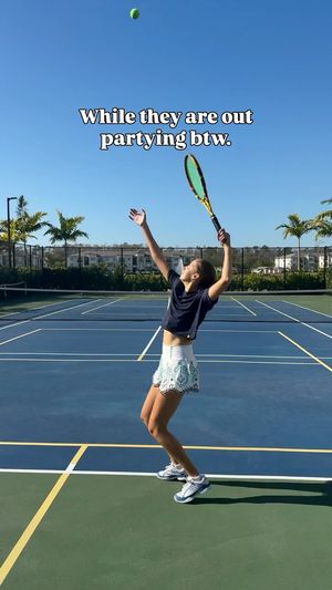 Video post by @twinsoncourt on Instagram