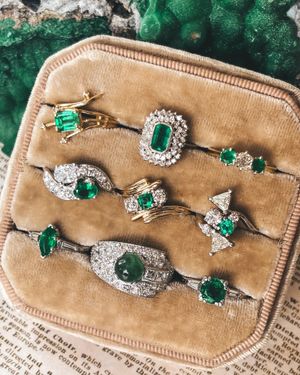 Image post by @maejeanvintage on Instagram