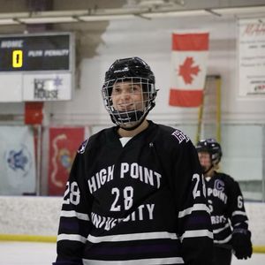 Image post by @hpuwomenshockey on Instagram