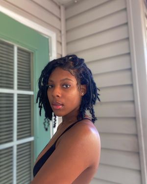Image post by @yasminthebrand on Instagram