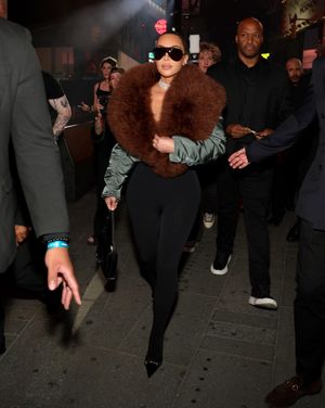 Image post by @people on Instagram