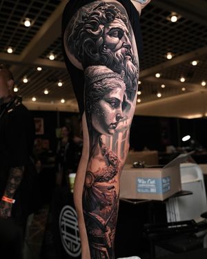 Image post by @skindesigntattoos on Instagram
