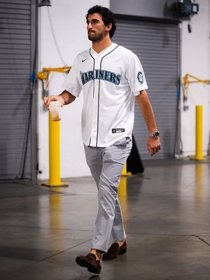 Image post by @seattlekraken on Instagram