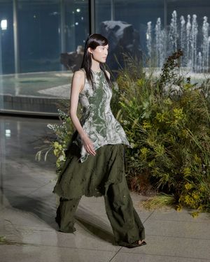 Image post by @nyfw on Instagram