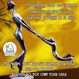 Image post by @redlatina on Facebook