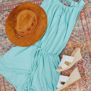 Image post by @shopfillyflair on Instagram