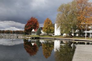 Image post by @fernresort on Facebook