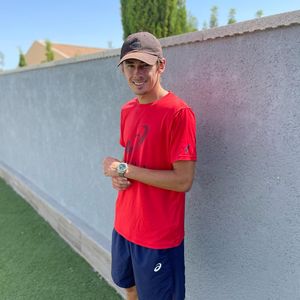 Image post by @alexdeminaur on Instagram