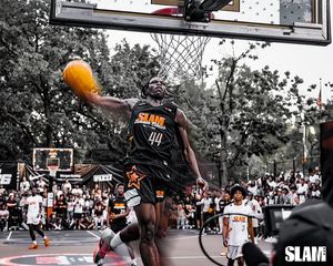 Image post by @_flynnstone on Instagram