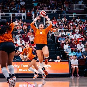 Image post by @texasvolleyball on Instagram