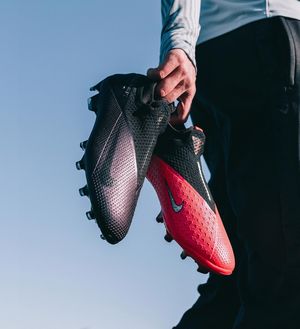 Image post by @soccerdotcom on Instagram