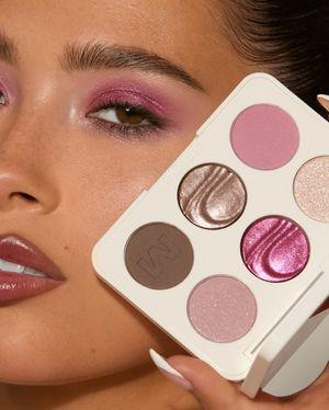 Image post by @morphebrushes on Instagram