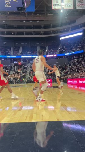 Video post by @uconnwbb on TikTok