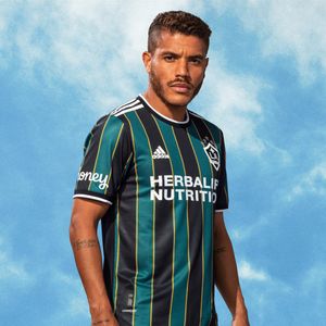 Image post by @LAGalaxy_Es on Twitter