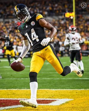 Image post by @lossteelers on Instagram