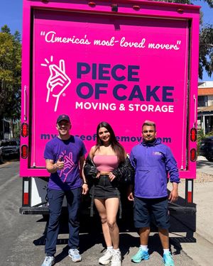 Image post by @pieceofcakemoving on Instagram