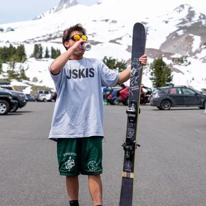 Image post by @j_skis on Instagram