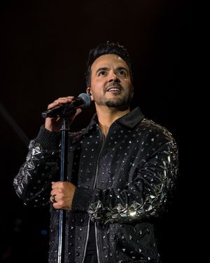 Image post by @luisfonsi on Instagram