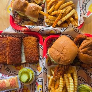 Image post by @daveshotchicken on Instagram
