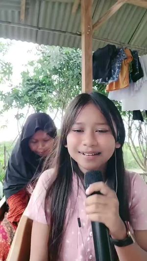 Video post by @da7april on TikTok