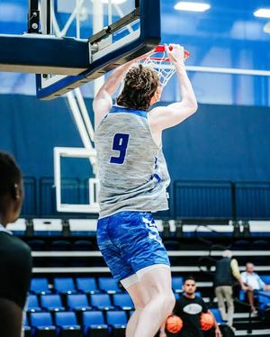 Image post by @ucsbmbb on Instagram