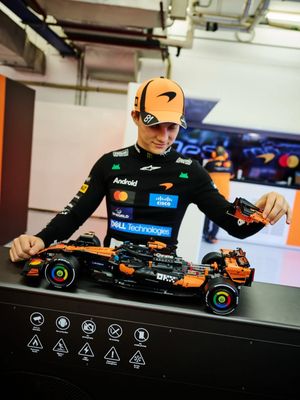 Image post by @mclarenf1 on Instagram