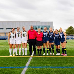 Image post by @ithacafieldhockey on Instagram
