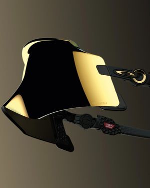 Image post by @oakley on Twitter