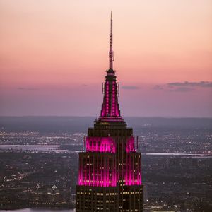 Image post by @empirestatebldg on Instagram
