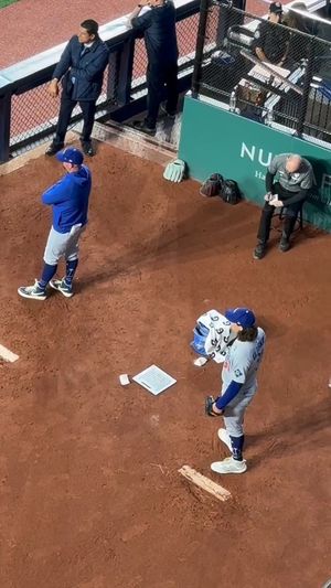 Video post by @theScore on Facebook