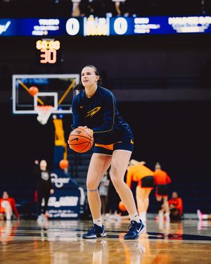 Image post by @toledo_wbb on Instagram