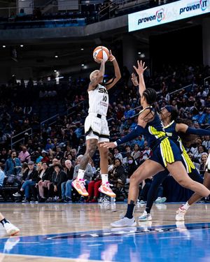 Image post by @courtneywilliams10 on Instagram