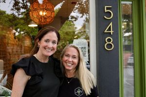 Image post by @the_joy_bar on Instagram