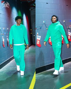 Image post by @nuggets on Instagram