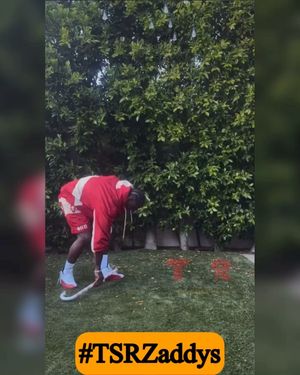 Image post by @theshaderoom on Instagram