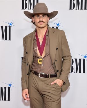 Image post by @bmi on Instagram