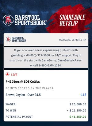 Image post by @stoolpresidente on Twitter