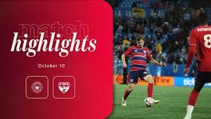 Video post by @fcdallas on YouTube