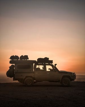 Image post by @mud_dust_overlanding on Instagram