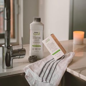 Image post by @amway on Instagram