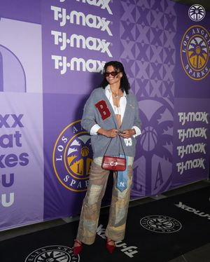Image post by @la_sparks on Instagram