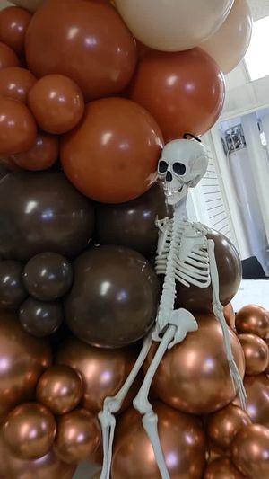 Video post by @Heather's Balloon Boutique & Decor on Facebook