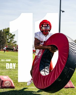 Image post by @unmlobofb on Instagram
