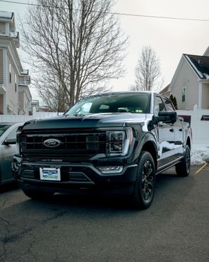 Image post by @automotive_elegance on Instagram