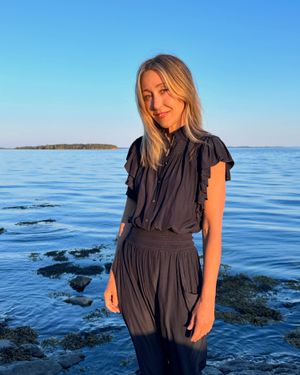 Image post by @anyamarina on Instagram