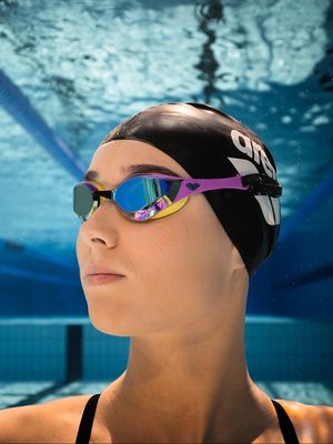 Image post by @arenausa on Instagram