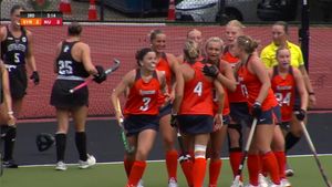 Video post by @CuseFH on Facebook